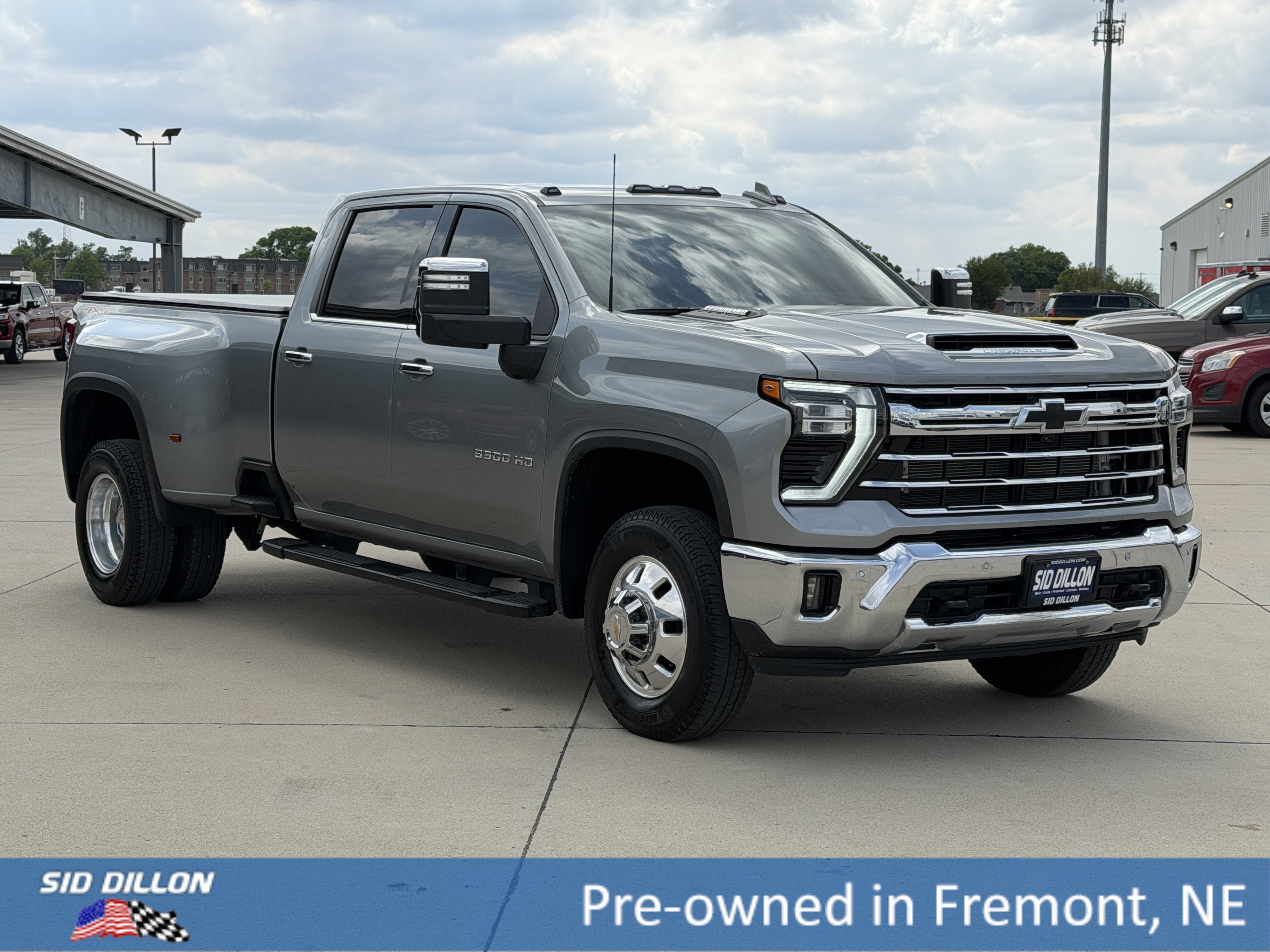 chevrolet silverado 3500hd 2025 1GC4KUEY7SF255570 image chevrolet silverado 3500hd 2025 1GC4KUEY7SF255570 image